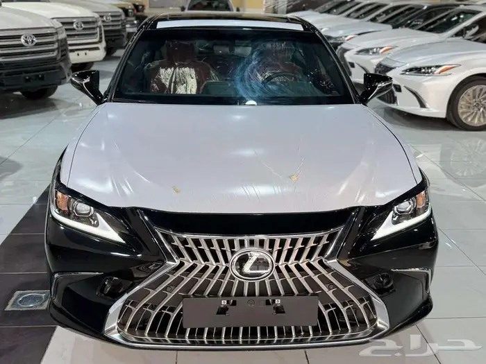 لكزس ES 350 استاندر مطور بريمي فتحة سقف 2025 اللون اسود 0