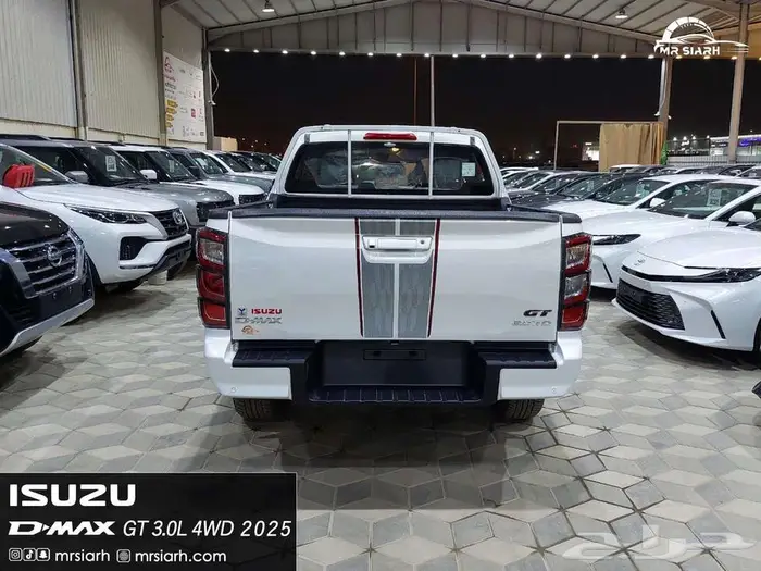 ايسوزو ديماكس GT 2025 فل سعودي 3