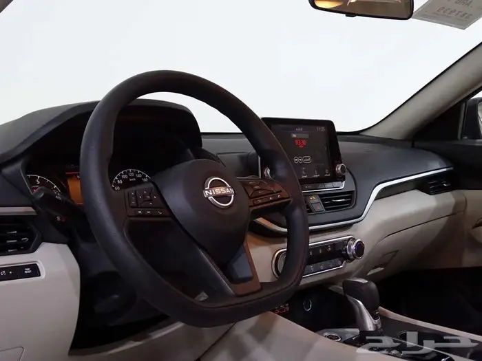 نيسان التيما 2.5 ستاندر 2025 قسطها بأقل سعر مع الدمعان 5