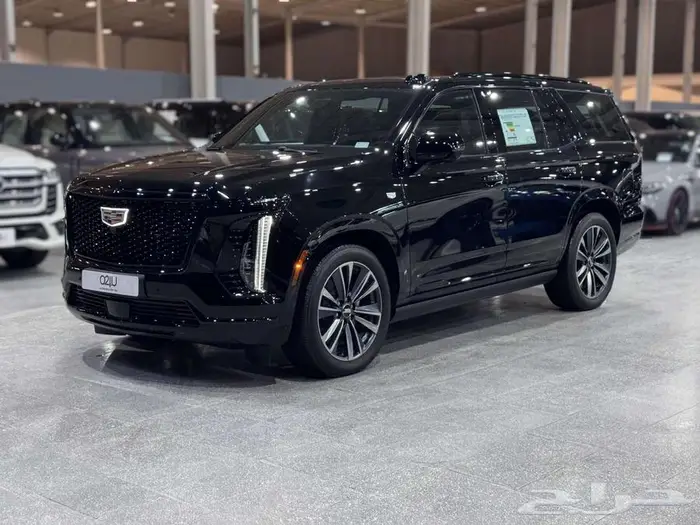 كاديلاك إسكاليد V8 موديل 2025 جديد 0
