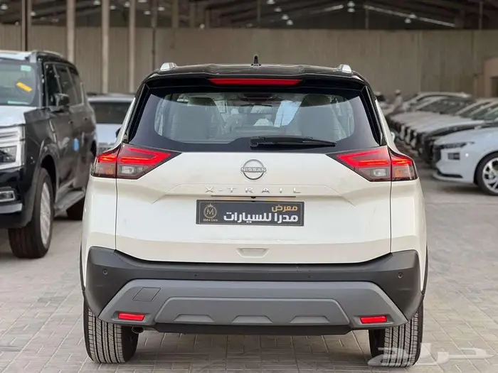 اكس تريل sv 2025 بلس كاش واقساط 3