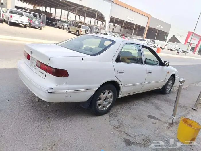 كامري ابيض 1999 محركات نظيف جير عادي زجاج كهرب نظيف 3