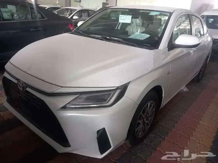 ياريس واى أبيض 2026 0