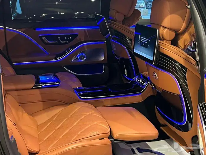 مرسيدس s680 مايباخ 2022 9