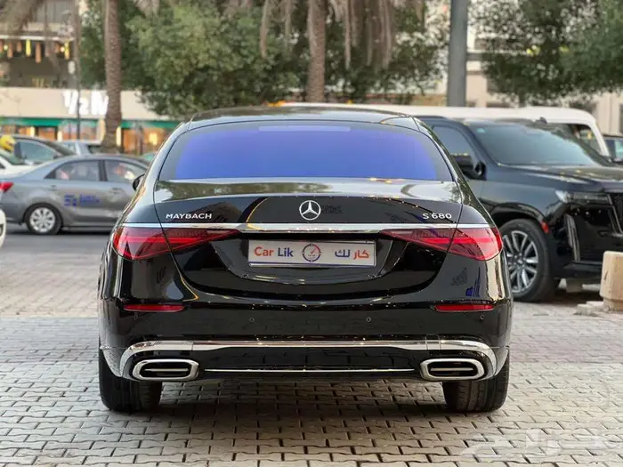 مرسيدس s680 مايباخ 2022 4