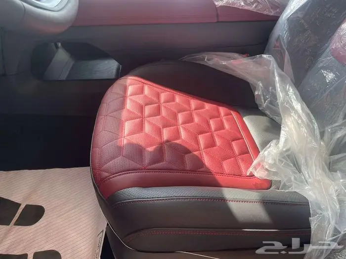 نيسان باترول بلاتنيوم 2025 16