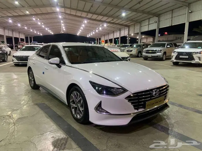 هيونداي سوناتا 2021 مستورد كوري بنزين شاشه كاميرا 2.0 0
