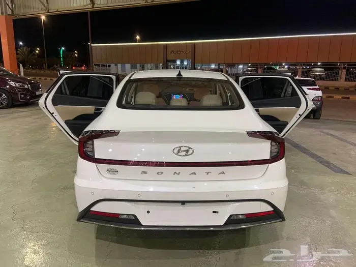 هيونداي سوناتا 2021 مستورد كوري بنزين شاشه كاميرا 2.0 6