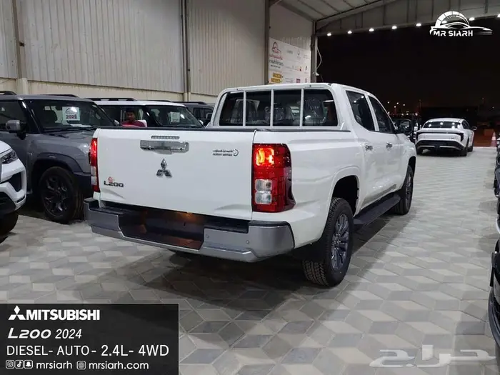 ميتسوبيشى L200 دفع رباعى ديزل اتوماتيك 5