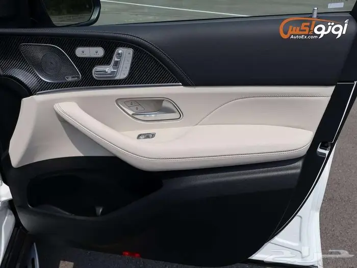 2025 مرسيدس GLS 63 AMG 6