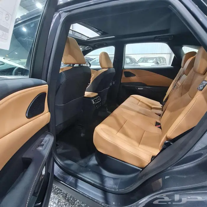 لكزس RX 350 BB بنزين 2025 9