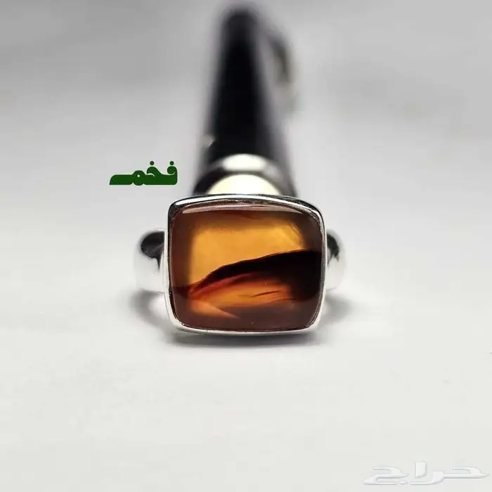 خاتم فضه ملكي عقيق يماني طبيعي زعفراني مصور نادر 540 ريال 1