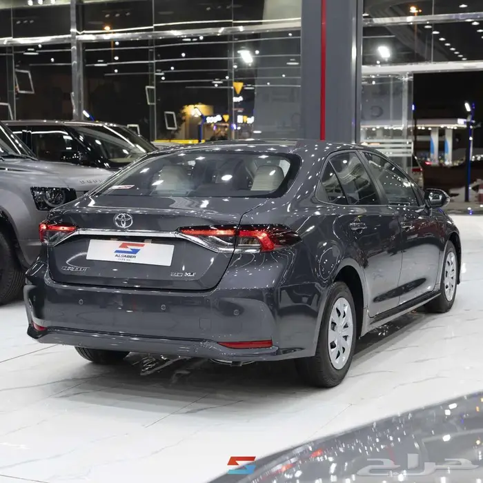 تويوتا كورولا ماكينة 2.0 طيس ومطور تمويل جميع البنك 2