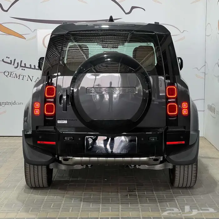 لاندروفر ديفندر 6 سلندر HSE دبل بنزين تماتيك 2025 3