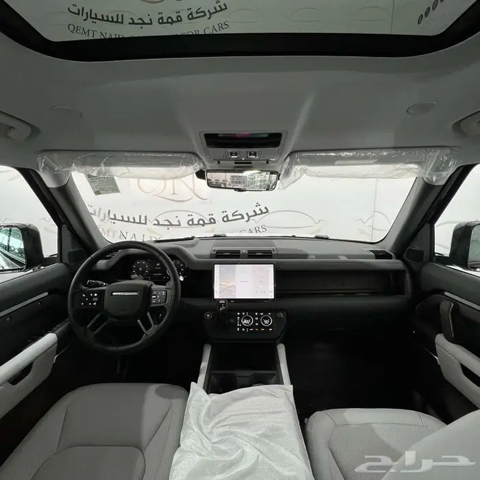 لاندروفر ديفندر 6 سلندر HSE دبل بنزين تماتيك 2025 5