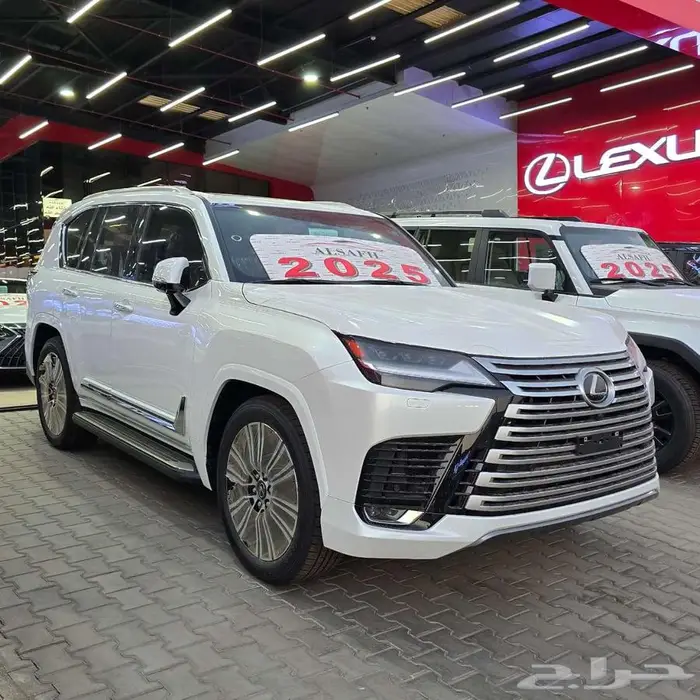 لكزس LX600 BB موديل 2025 سعودي اقل سعر كاش و50 50 1