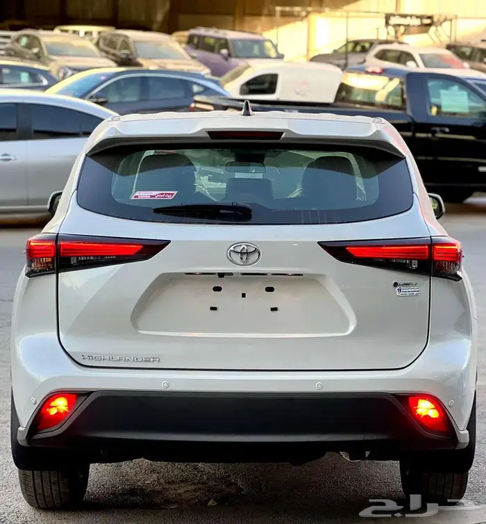 هايلاندر LE دفع رباعي هايبرد 2025 3