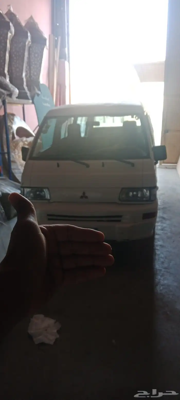 باص مستبيشي للبيع مدير 2010 0