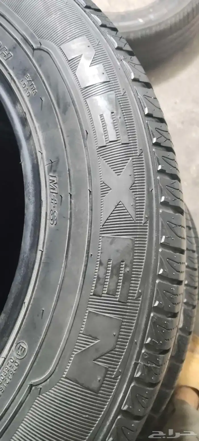 كفرات نيكسن كوري 235 65 18 3