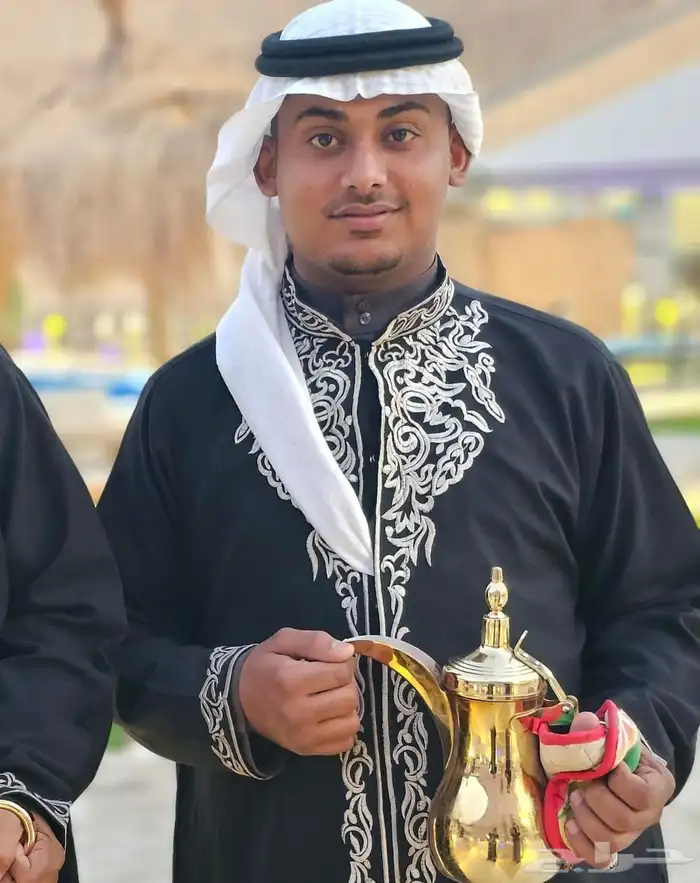 قهوجي وصبابين ومضيف 0