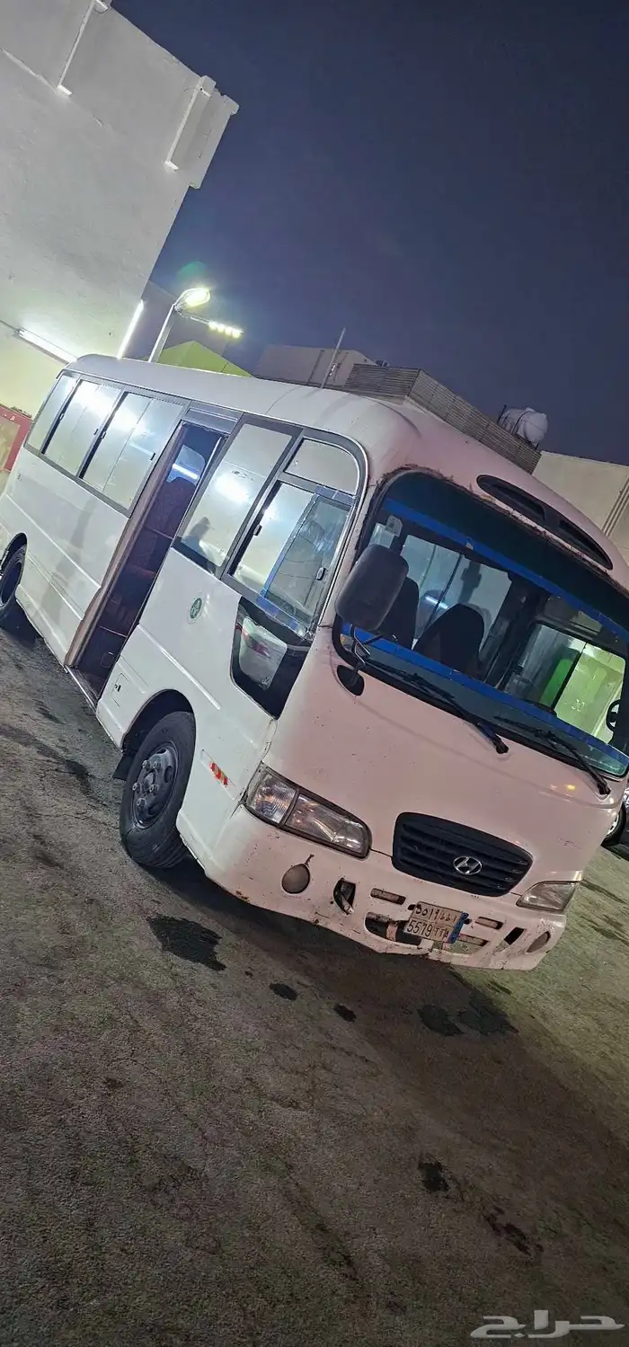 سلام عليكم نعرض لكم باص هونداي ديزل 2006 نضيف مكيف ثلج 1
