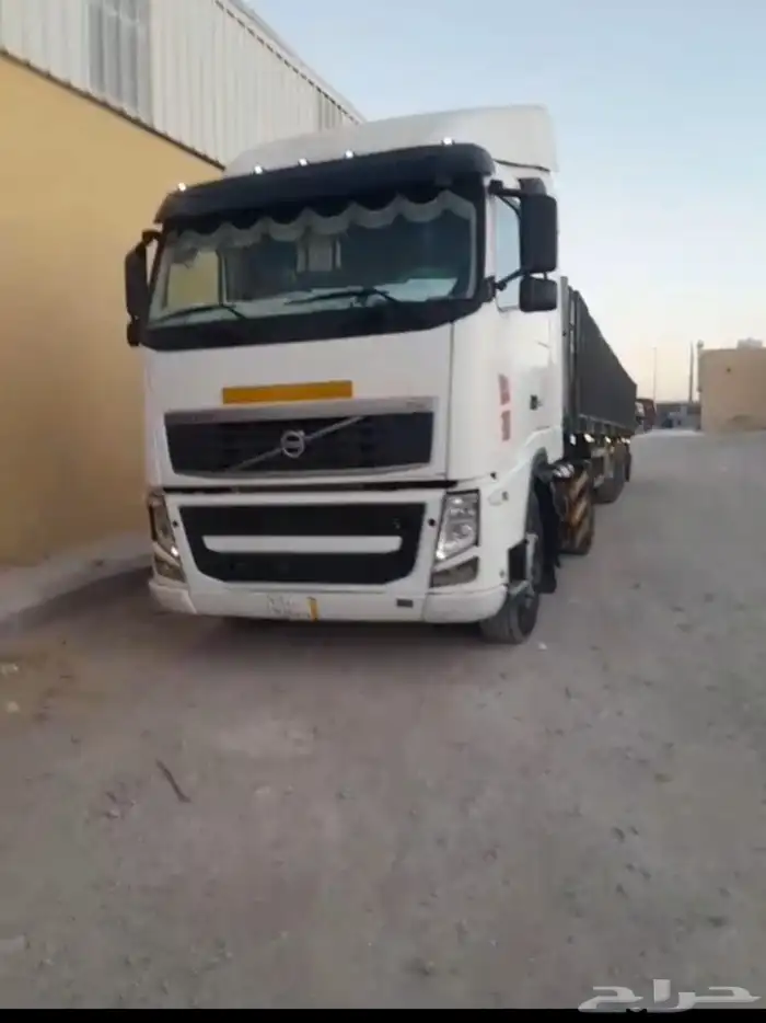 للبيع رأس تريلة فولفو FH موديل 2010 جاهز للتشغيل 0