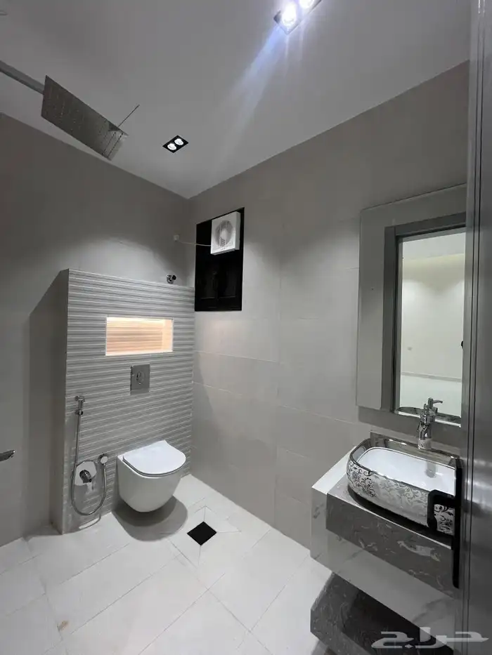 شقق للبيع فى خميس مشيط بجوار دوار المعارض والعثيم الجديد 1