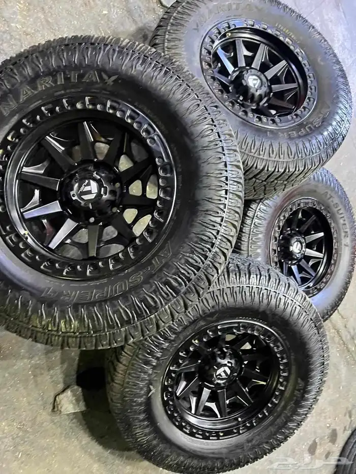 جنوط فيوال مع كفرات ربع حجري دعست كوماهو صيني 17 كل السيارة 2