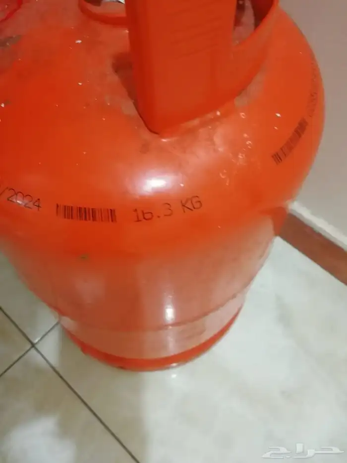 إسطوانة غاز شبه جديدة. 1