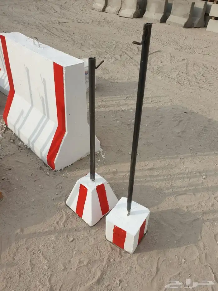 حواجز بناء بترات مصدات مواقف سيارات 7