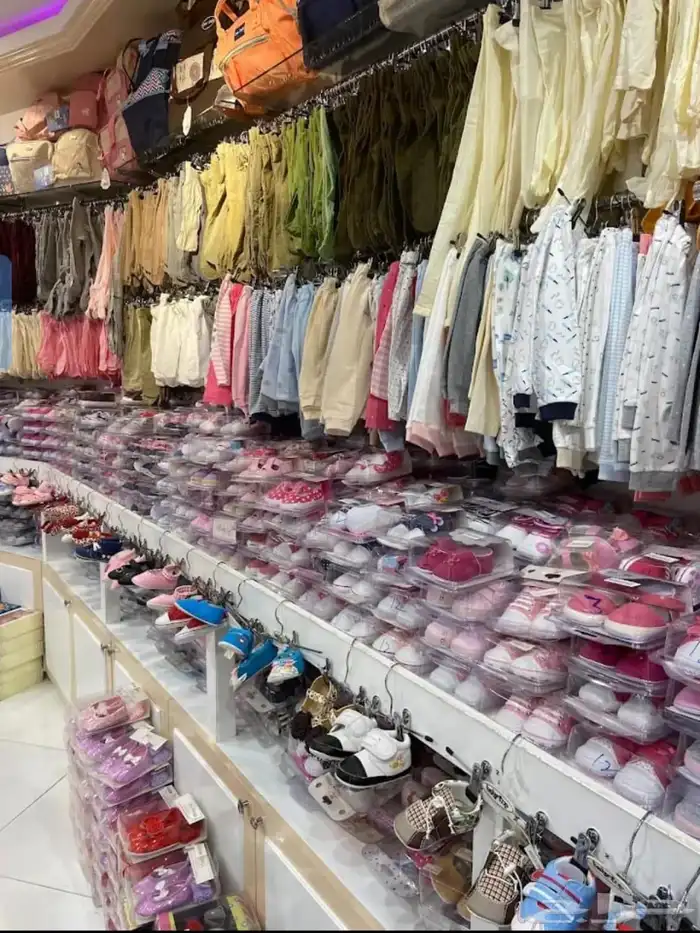 محل ملابس ومستلزمات اطفال ومواليد للتقبيل 5