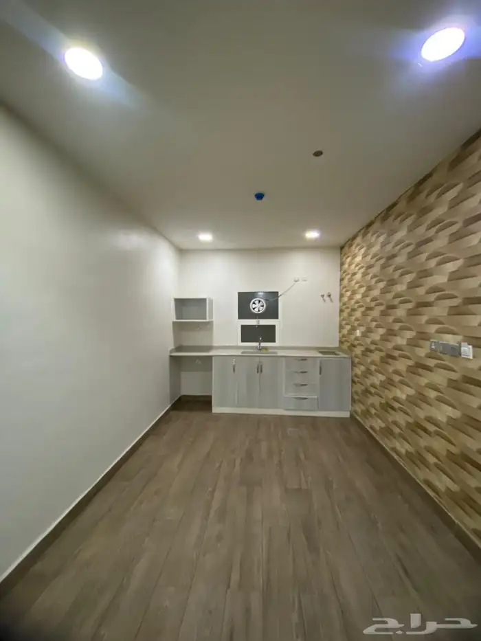 شقة سكنية للإيجار بحي الشاطئ الدمام 7