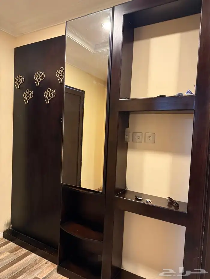 مجموعه اثاث كل قطعه لها سعرها لانختلف بالسعر النقل على المش 1