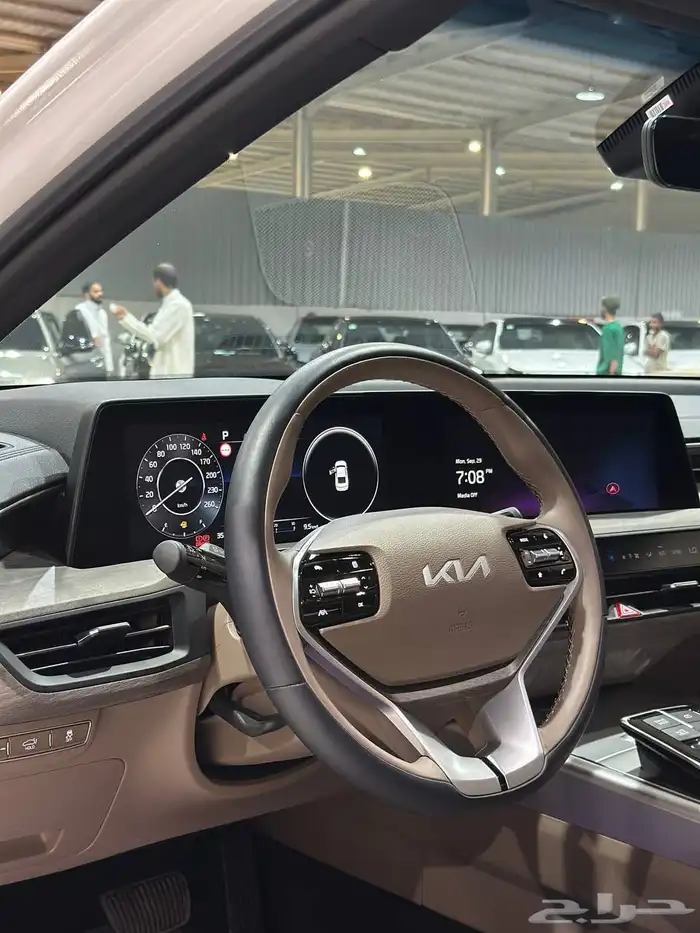 كيا K8 2024 فل كامل . رصد الفخامة 16