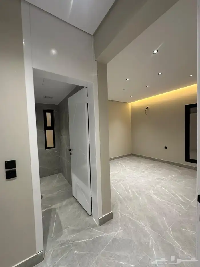 شقة تمليك ارضي حي الفلاح تشطيب Vip 8