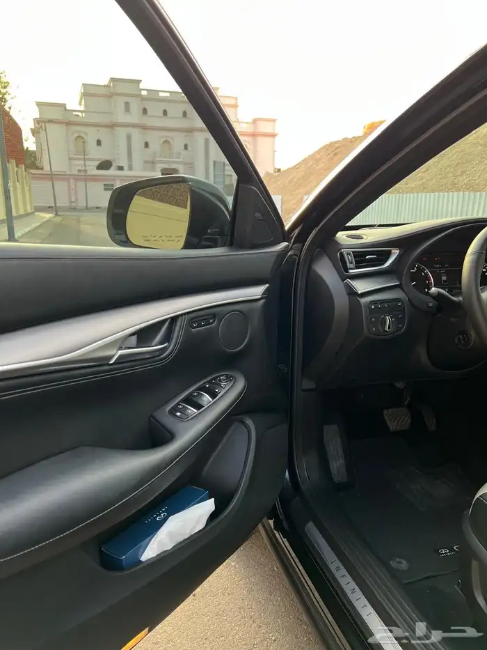 انفينتي  QX55  موديل 2022 10