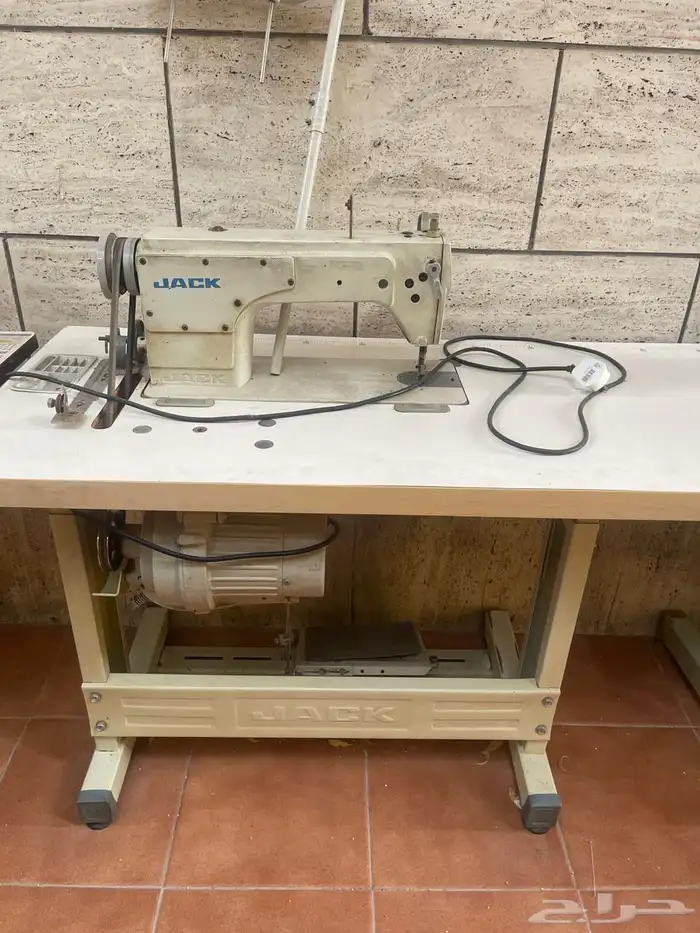 مكينه خياطه 3 مكاين 1