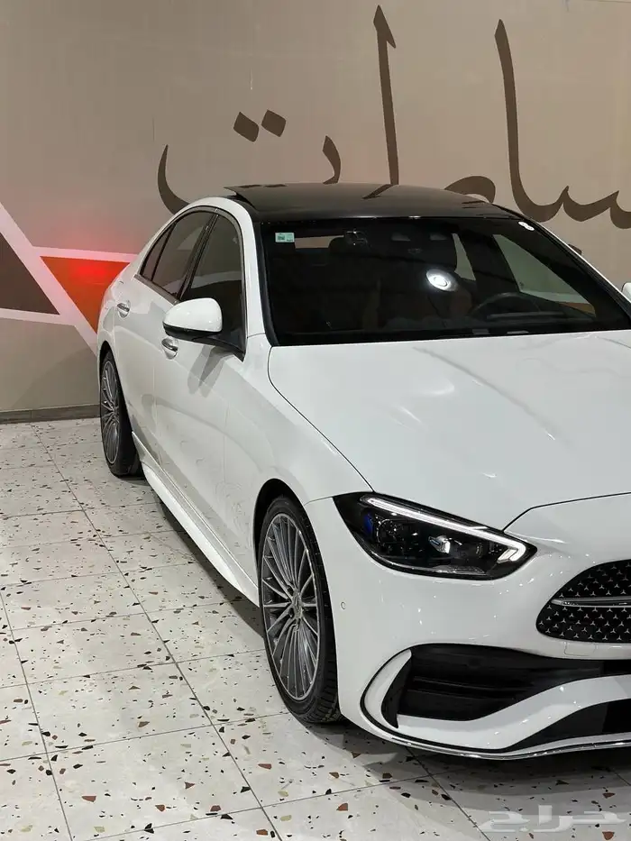 مرسيدس C300 AMG 2023 فل كامل . رصد الفخامة 9