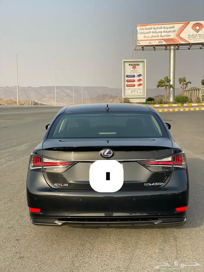 لكزس جي اس 2018 فل مخزن 1