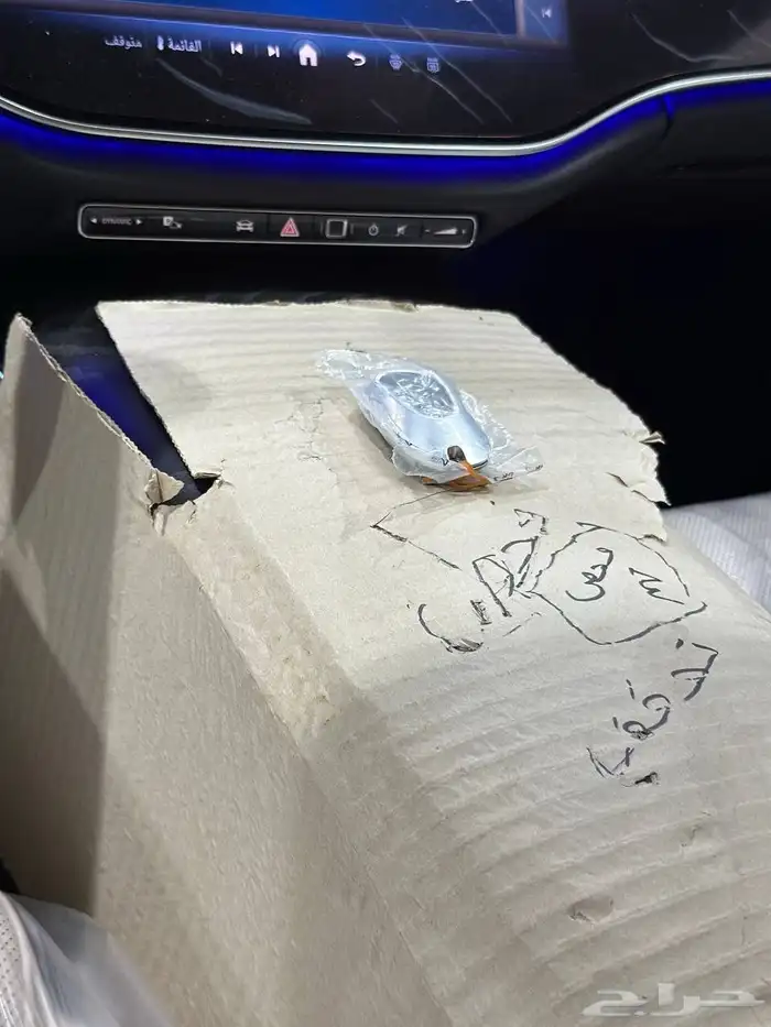 مرسيدس E300 AMG 2025 اصفار . رصد الفخامة 36