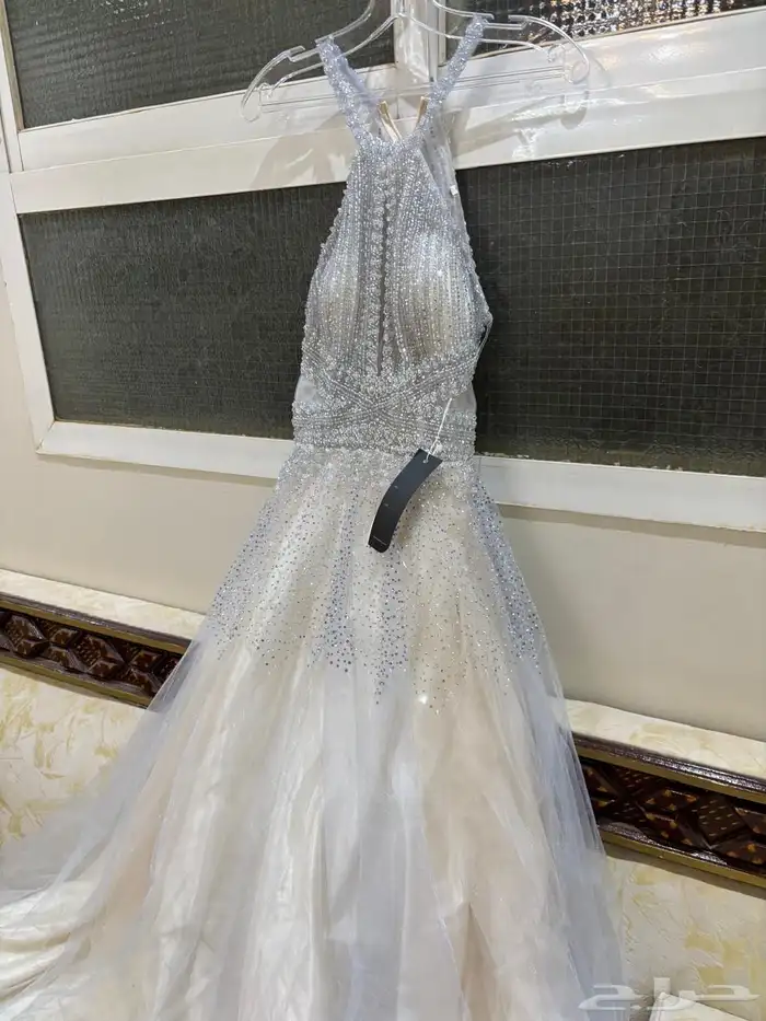 فستان 0