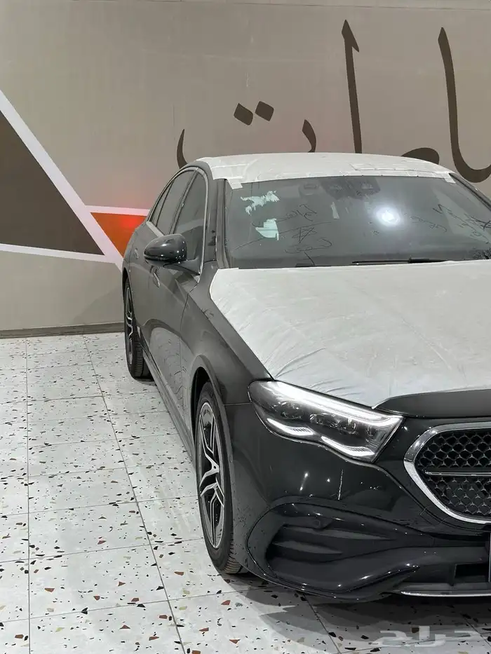 مرسيدس E300 AMG 2025 اصفار . رصد الفخامة 9
