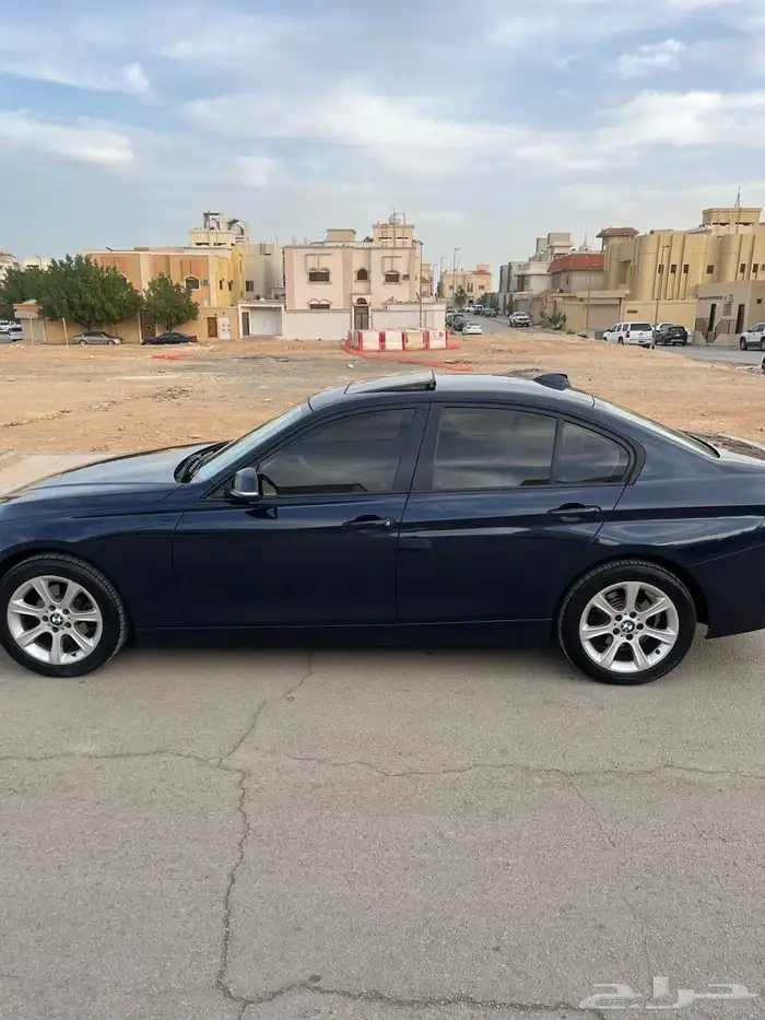 بي ام 320 2015 13