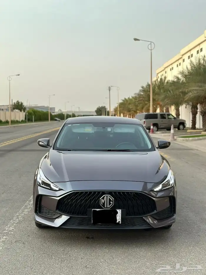 للبيع MG GT 2023 0
