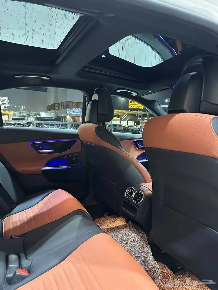 مرسيدس C 300 AMG 2023 فل كامل . رصد الفخامة 33