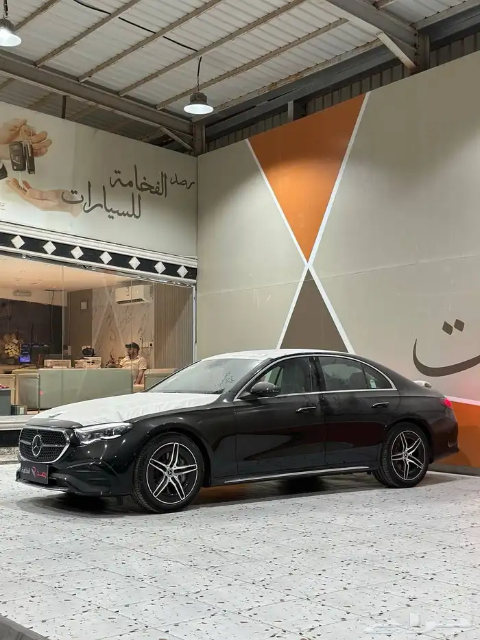 مرسيدس E300 AMG 2025 اصفار . رصد الفخامة 6
