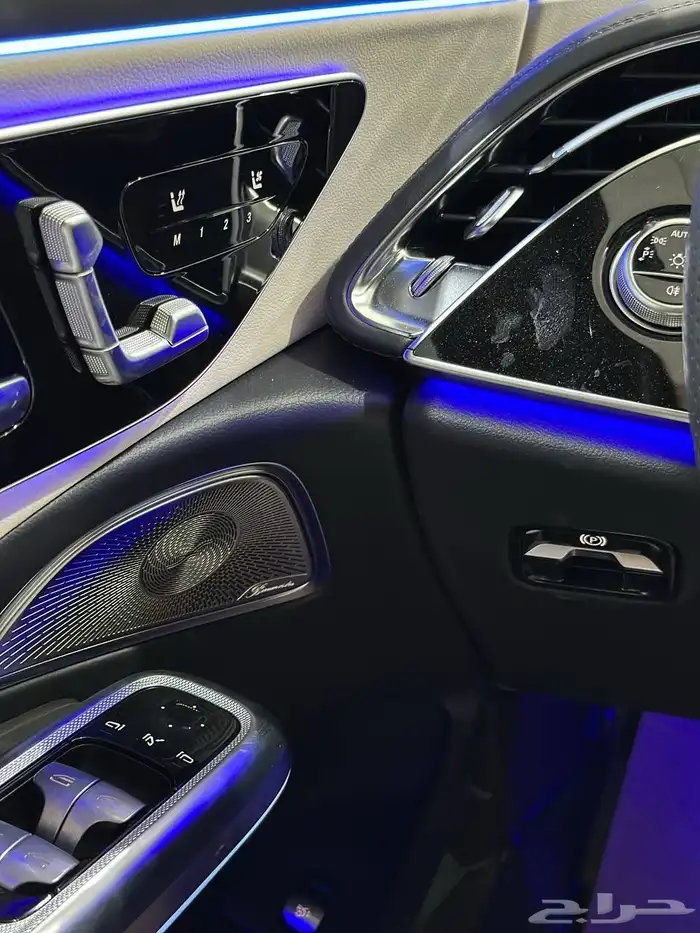 مرسيدس E300 AMG 2025 اصفار . رصد الفخامة 25