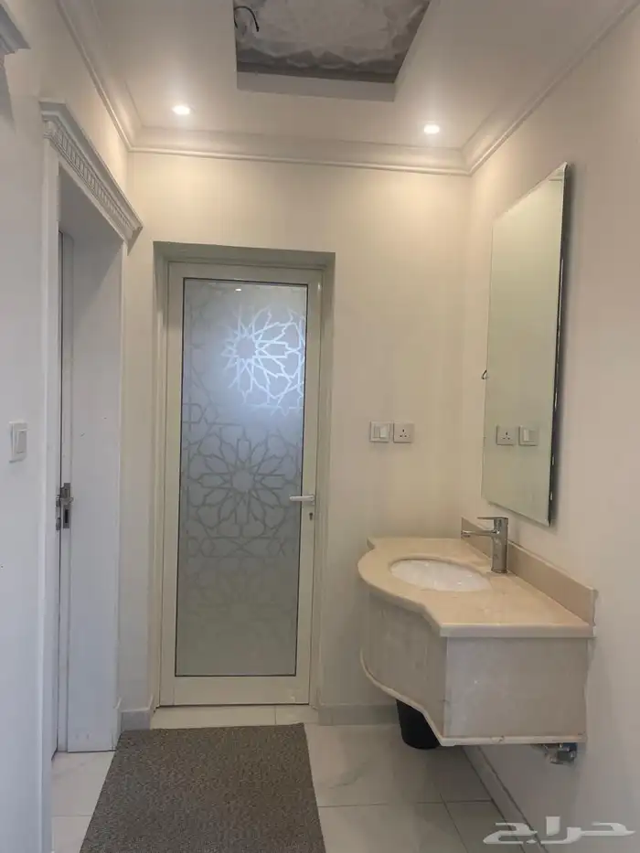 شقه للايجار في الشعله 3