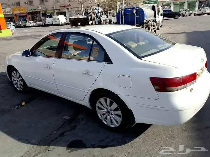 هونداي سوناتا 2011سوم 6900 ماكينه جير مكيف ممتاز 1