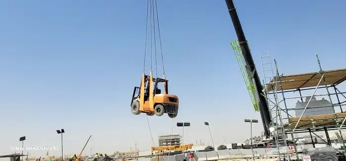رافعات شوكيه للايجار 2